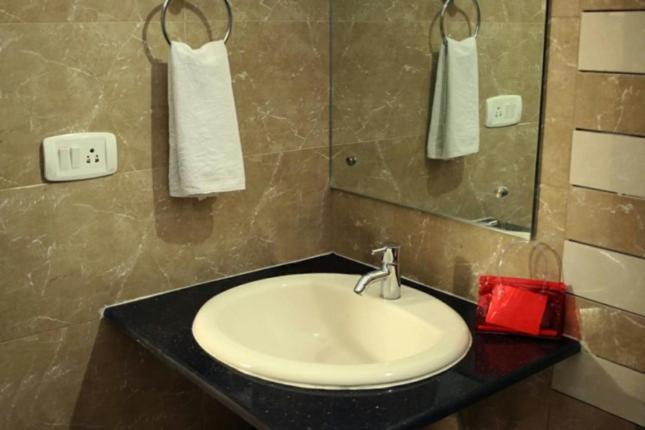 Hotel Seven Hills Inn Tirupati Eksteriør billede